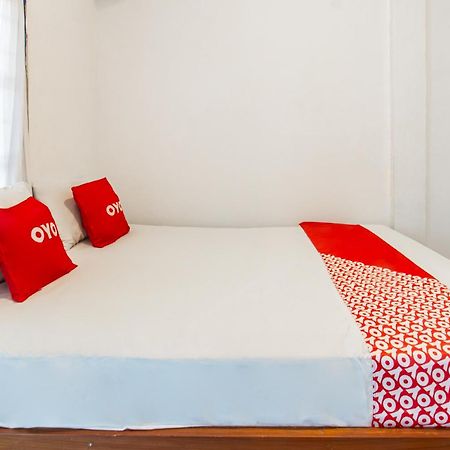 Oyo 93359 Kawi Homestay Praya Eksteriør billede