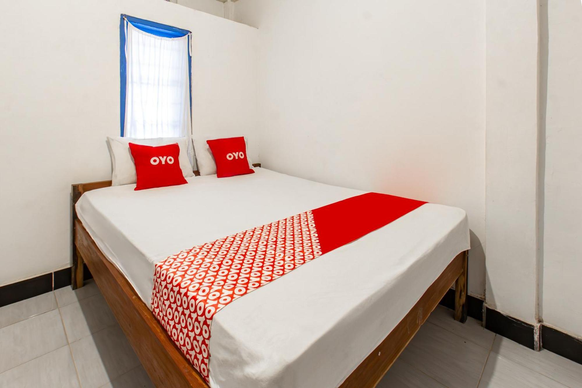 Oyo 93359 Kawi Homestay Praya Eksteriør billede