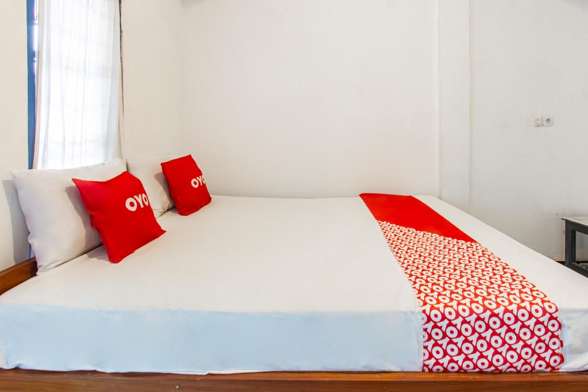Oyo 93359 Kawi Homestay Praya Eksteriør billede