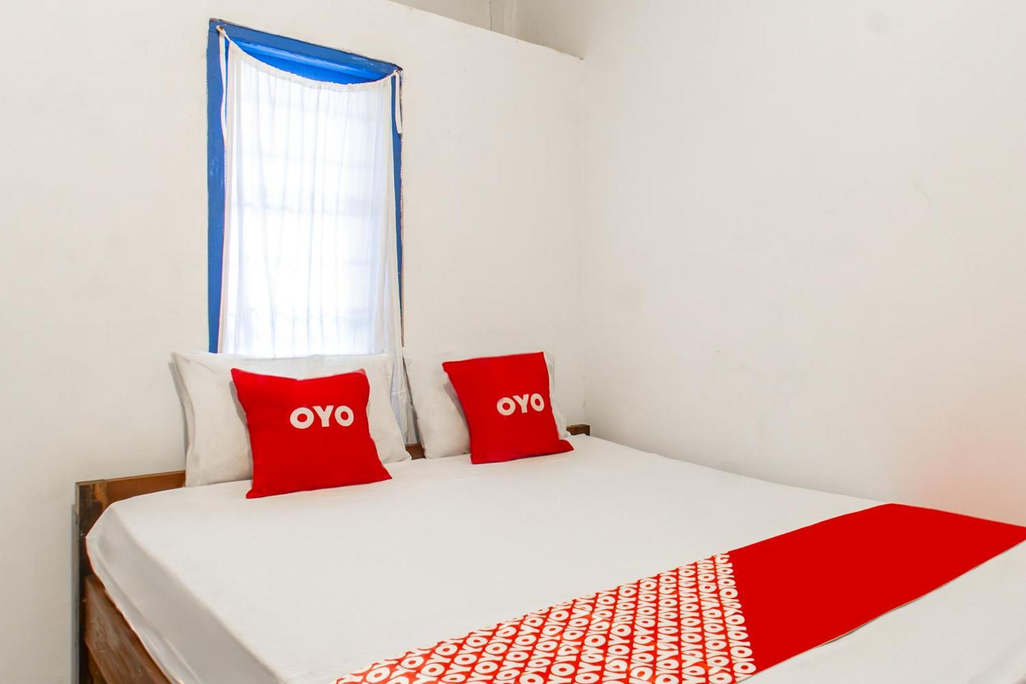 Oyo 93359 Kawi Homestay Praya Eksteriør billede